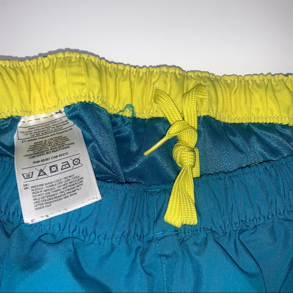 Adidas running shorts - Picture 6 of 6